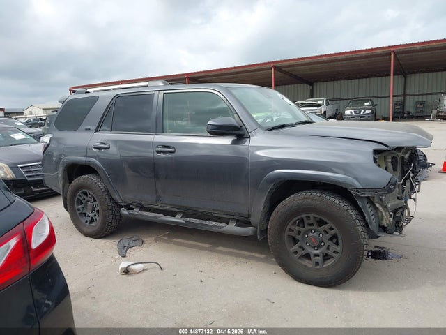 Toyota 4Runner Sr5