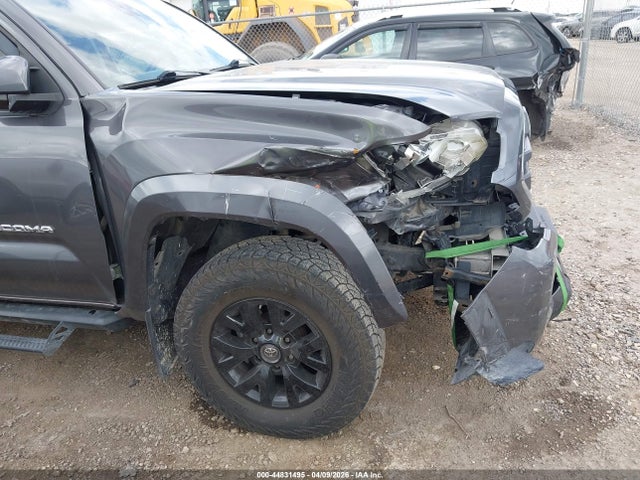 Toyota Tacoma Sr5 V6