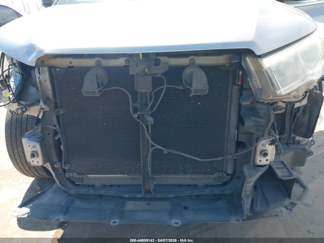 Toyota Highlander Limited V6