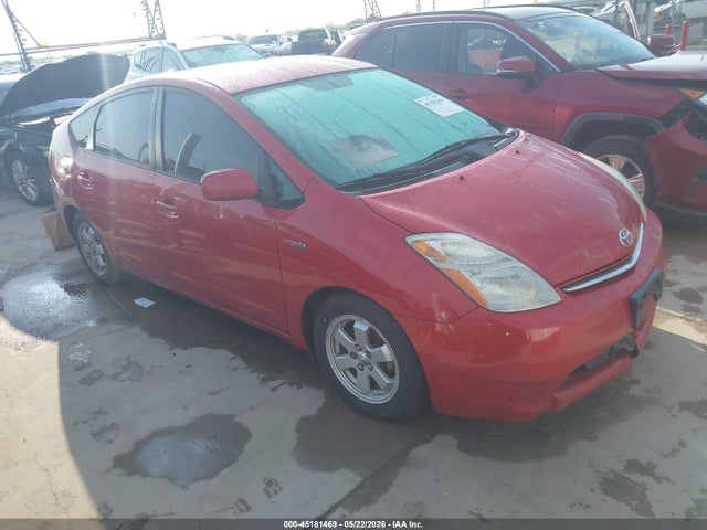 Salvage Toyota Prius Image