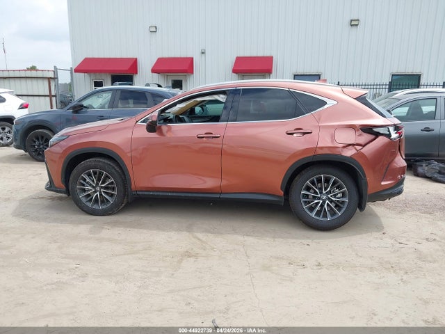 Lexus NX Premium