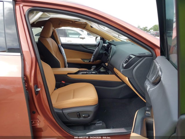 Lexus NX Premium