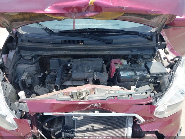 Mitsubishi Mirage Es