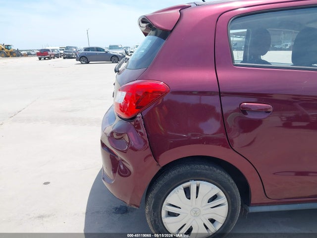 Mitsubishi Mirage Es