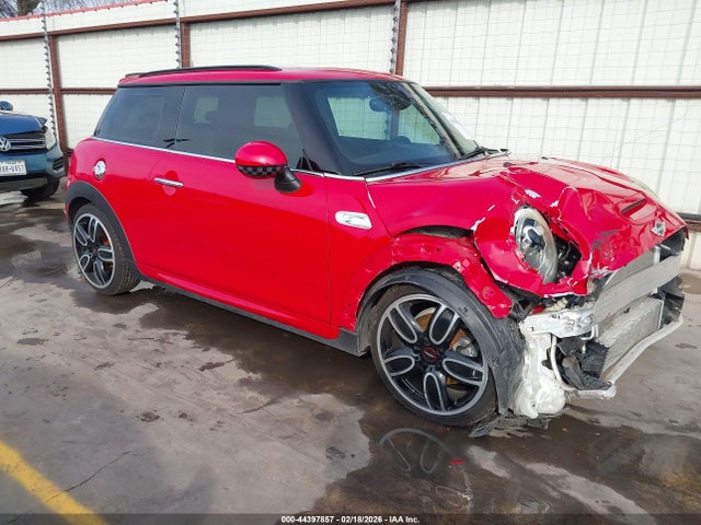 Salvage MINI Hardtop Image