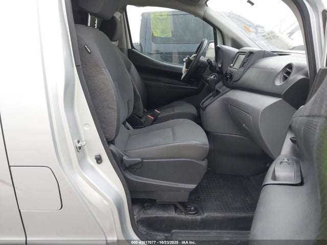 Nissan Nv Sv Xtronic Cvt