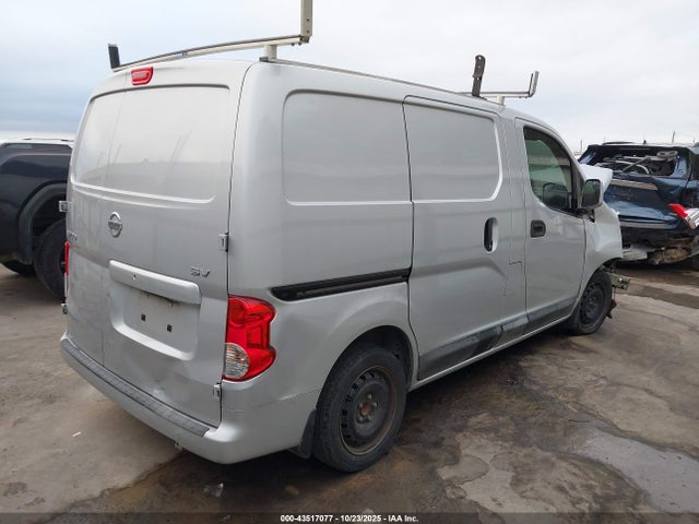 Nissan Nv Sv Xtronic Cvt