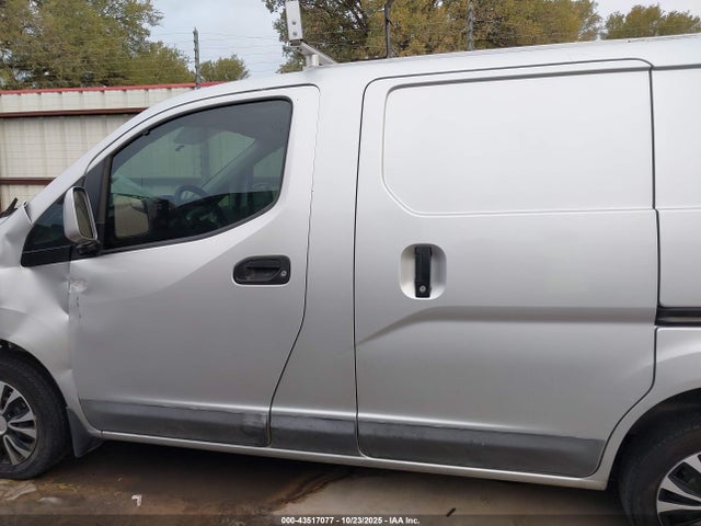 Nissan Nv Sv Xtronic Cvt