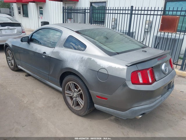 Ford Mustang V6 Premium