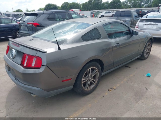 Ford Mustang V6 Premium