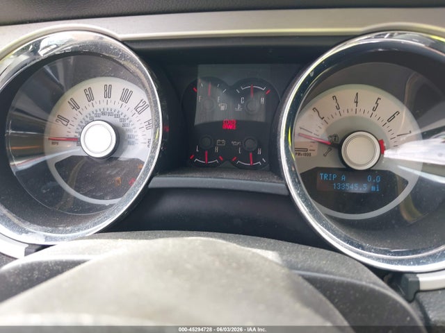 Ford Mustang V6 Premium