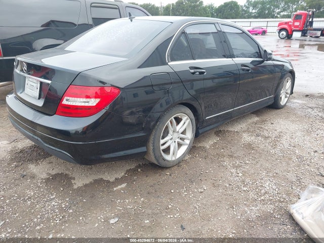 Mercedes-Benz C-Class Sport