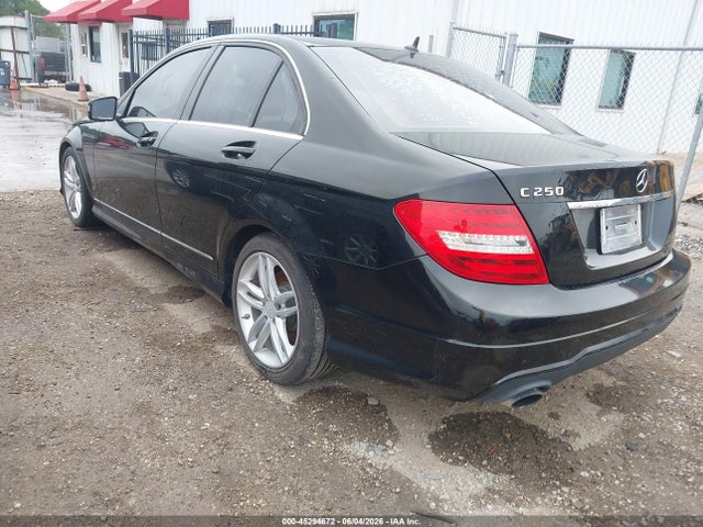 Mercedes-Benz C-Class Sport