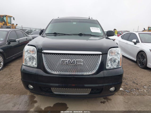GMC Yukon Denali