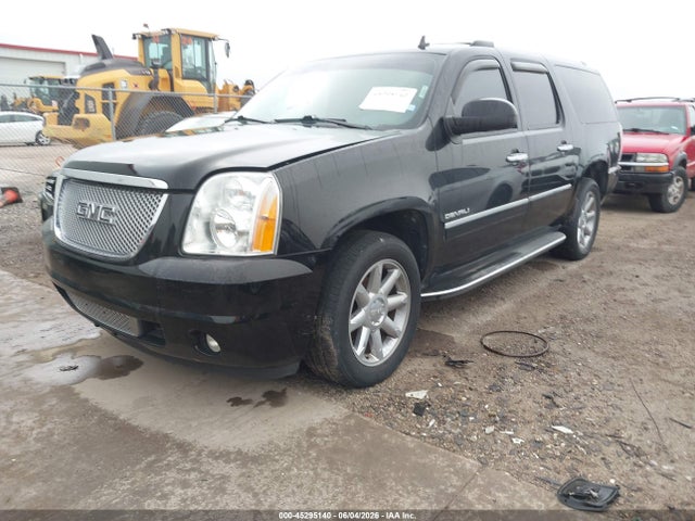 GMC Yukon Denali