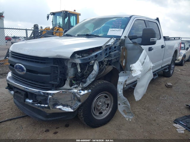 Ford F-350 Xl