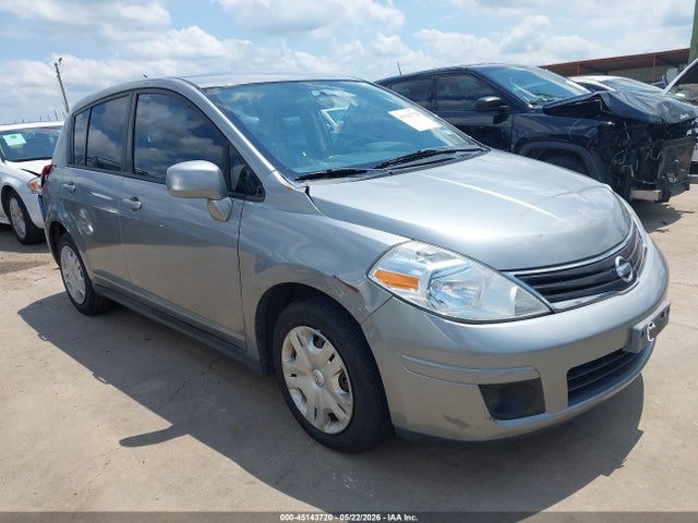 Salvage Nissan Versa Image
