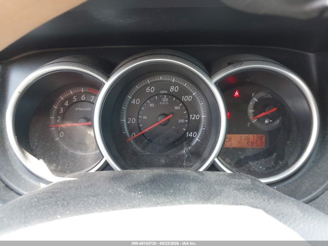 Nissan Versa 1.8s