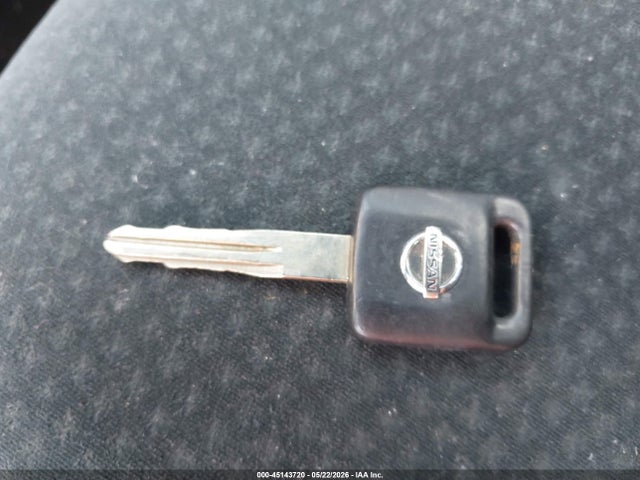 Nissan Versa 1.8s