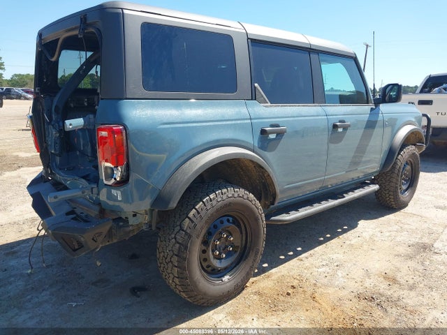Ford Bronco Black Diamond