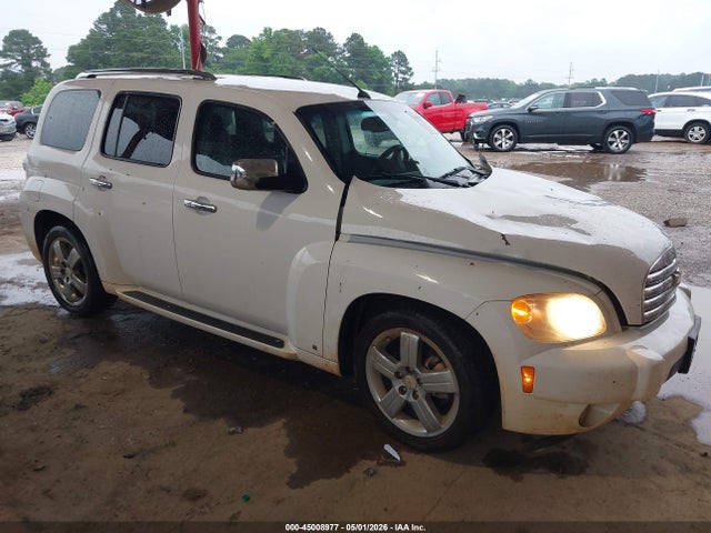 Salvage Chevrolet HHR Image