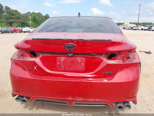 Toyota Camry Xse