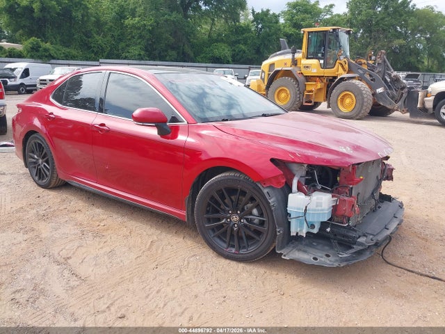 Salvage Toyota Camry Image