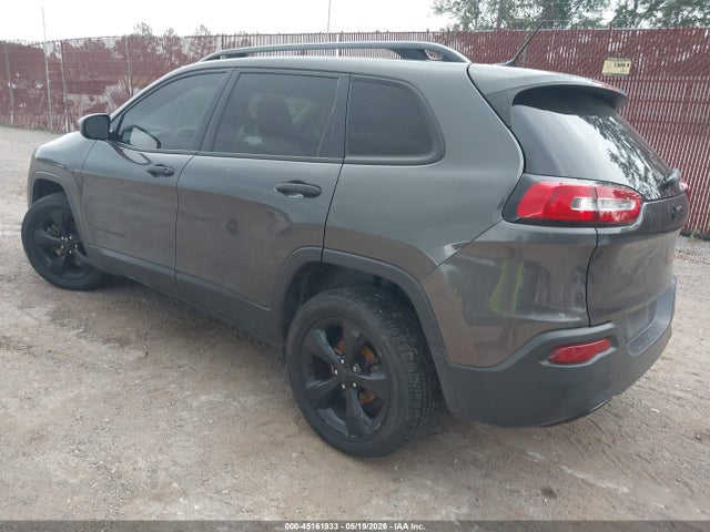 Jeep Cherokee Altitude Fwd