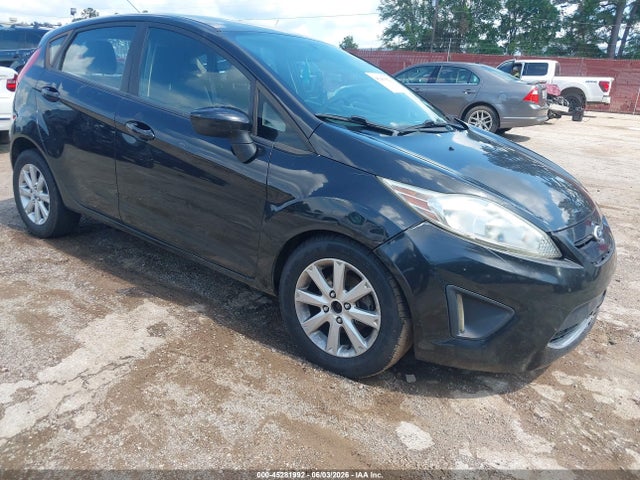 Salvage Ford Fiesta Image