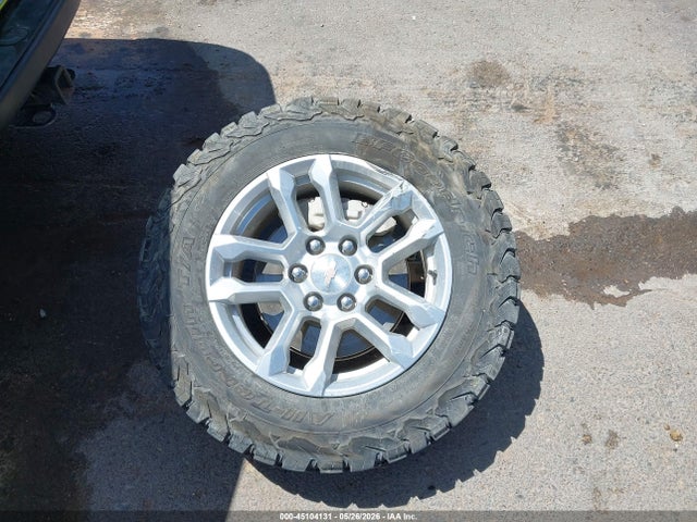 Chevrolet Silverado 1500 4wd  Standard Bed Lt