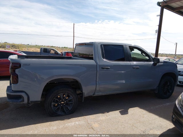 Chevrolet Silverado 1500 2wd  Short Bed Custom