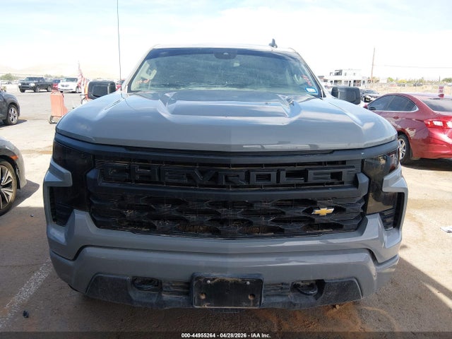Chevrolet Silverado 1500 2wd  Short Bed Custom