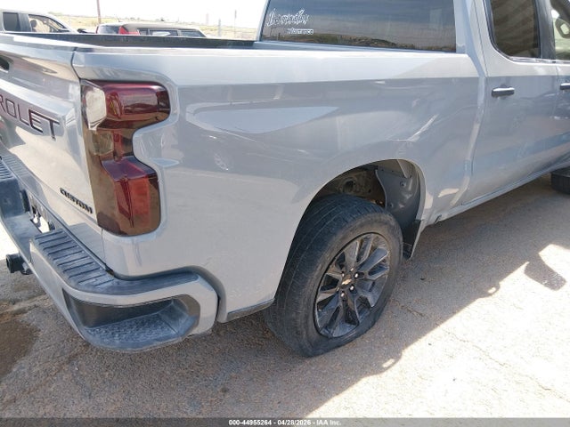 Chevrolet Silverado 1500 2wd  Short Bed Custom