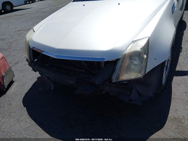 Cadillac CTS Standard