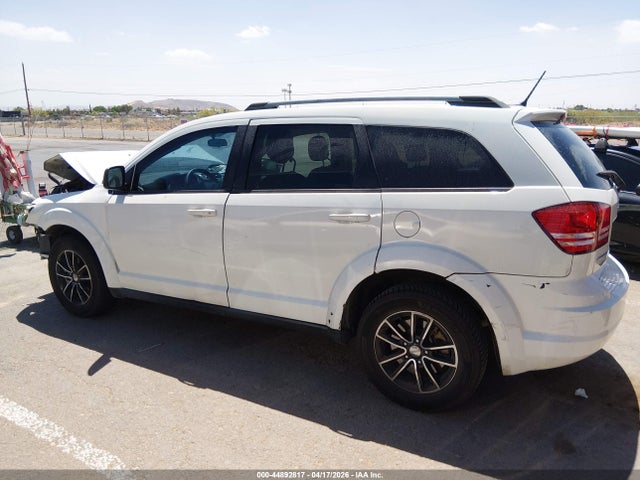 Dodge Journey Se