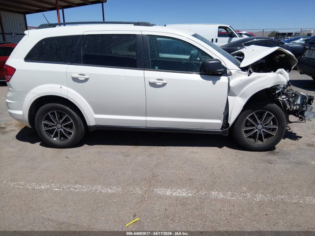Dodge Journey Se
