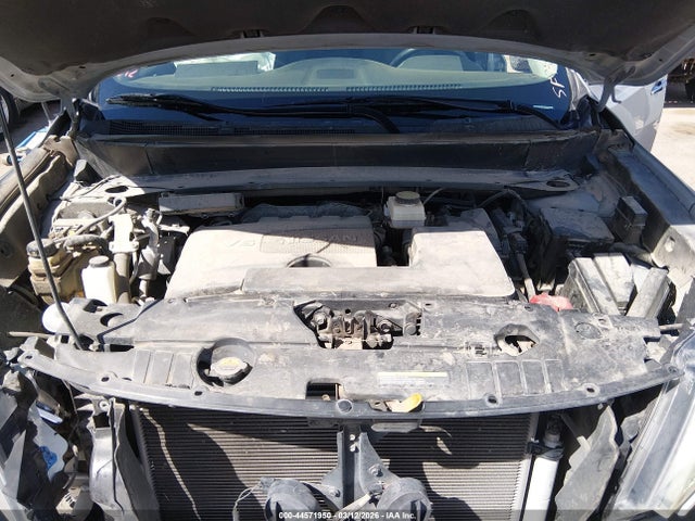 Nissan Pathfinder Sv