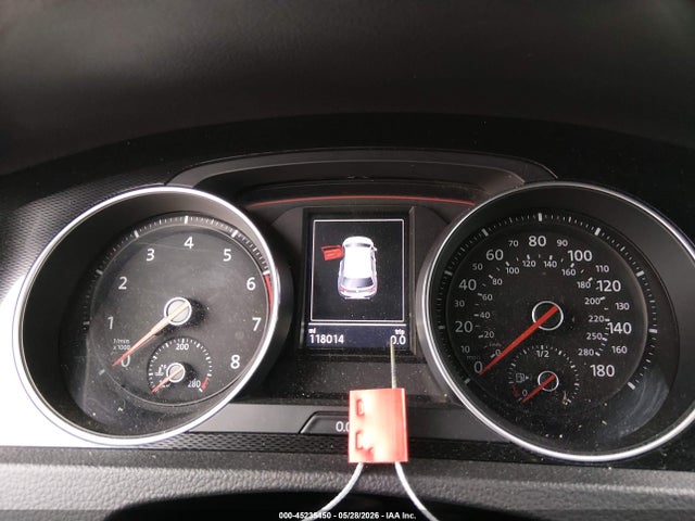 Volkswagen Golf 2.0t Autobahn 4-door