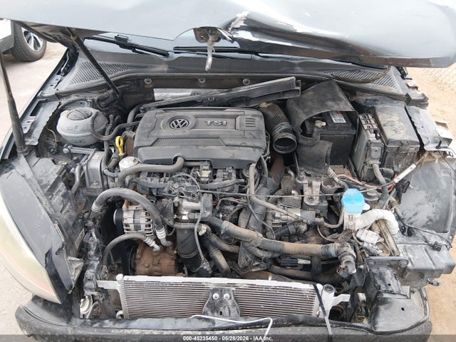 Volkswagen Golf 2.0t Autobahn 4-door