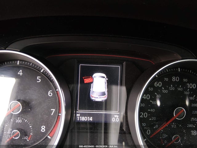 Volkswagen Golf 2.0t Autobahn 4-door