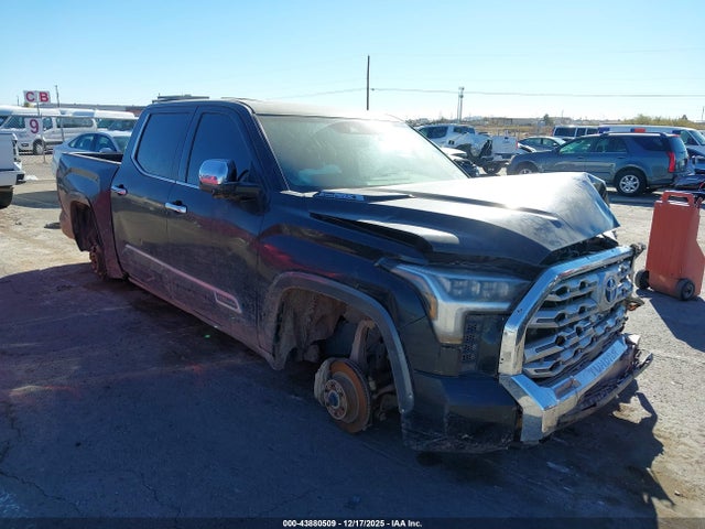 Salvage Toyota Tundra Image