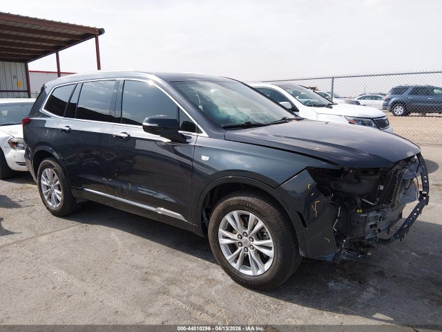 Cadillac XT6 Fwd Luxury