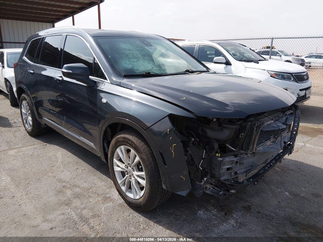 Salvage Cadillac XT6 Image