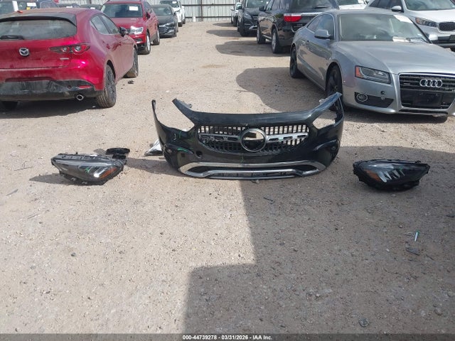 Mercedes-Benz GLA 4matic