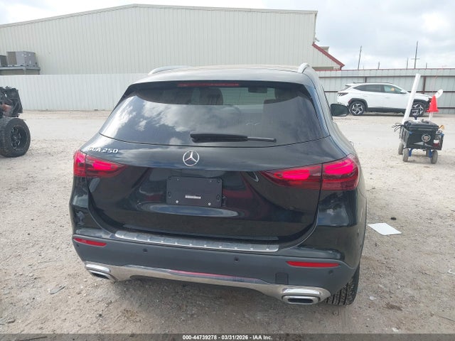 Mercedes-Benz GLA 4matic