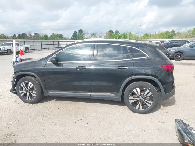 Mercedes-Benz GLA 4matic