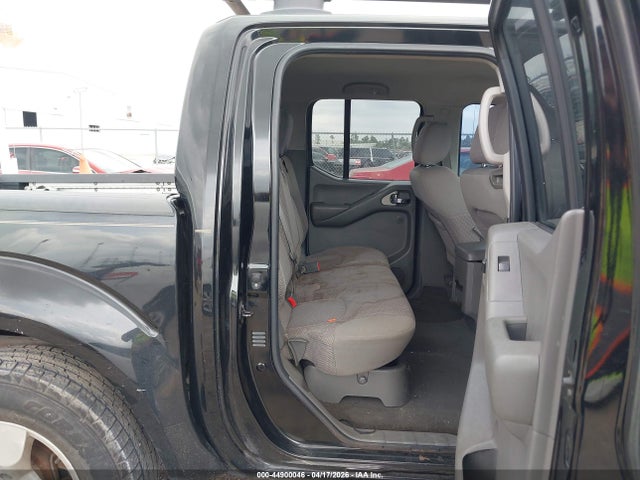 Nissan Frontier Le