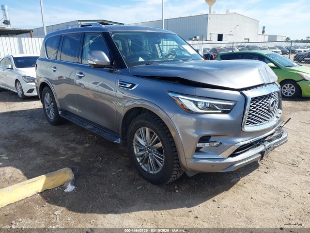 Salvage INFINITI Qx Image