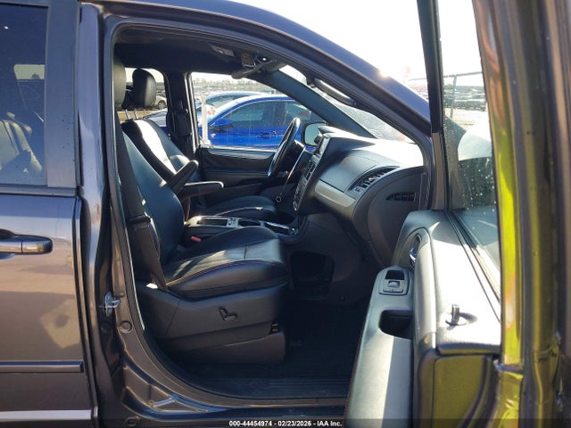 Dodge Grand Caravan Gt
