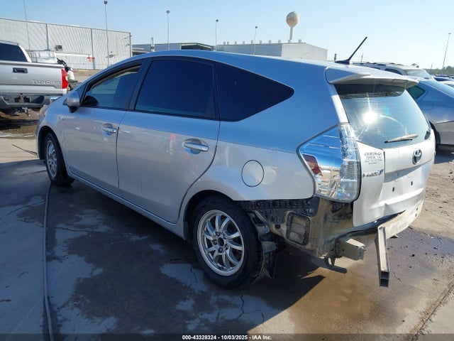 Toyota Prius v Three